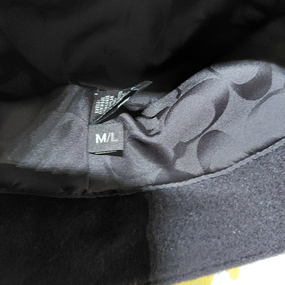 Elegant Black Men's Hat - Picture 5 of 9